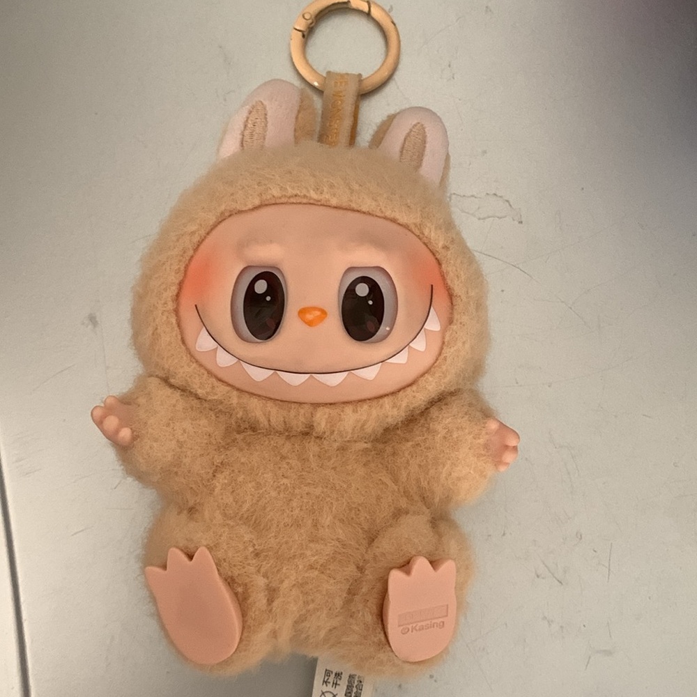 Authentic Labubu beige - Picture 5 of 5